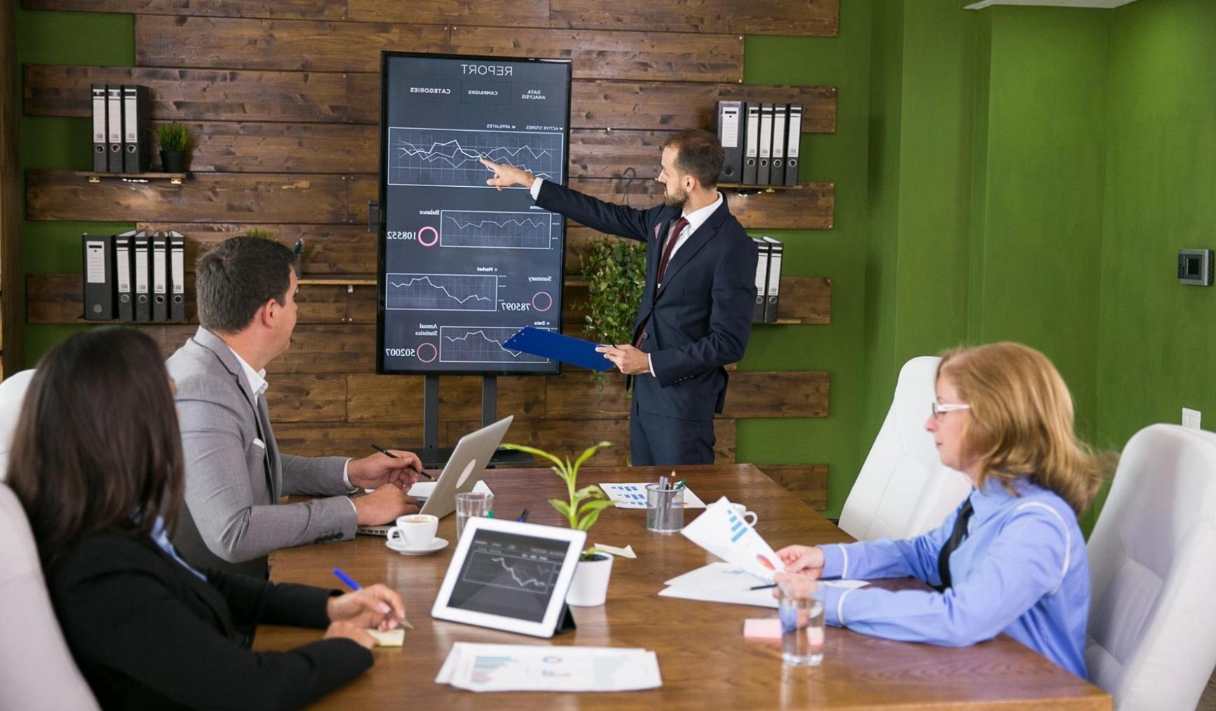 Session de formation soralynthira sur l'optimisation budgétaire